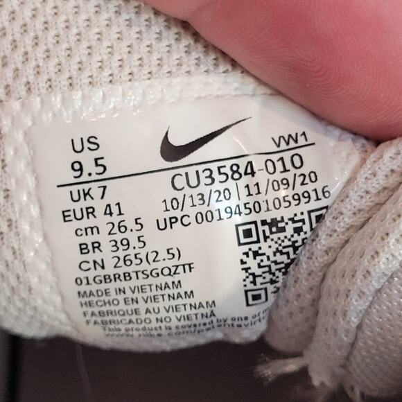 Nike MC Trainer Shoes Womens 9.5 White Pink Athletic Training Running Sneakers - Picture 10 of 10